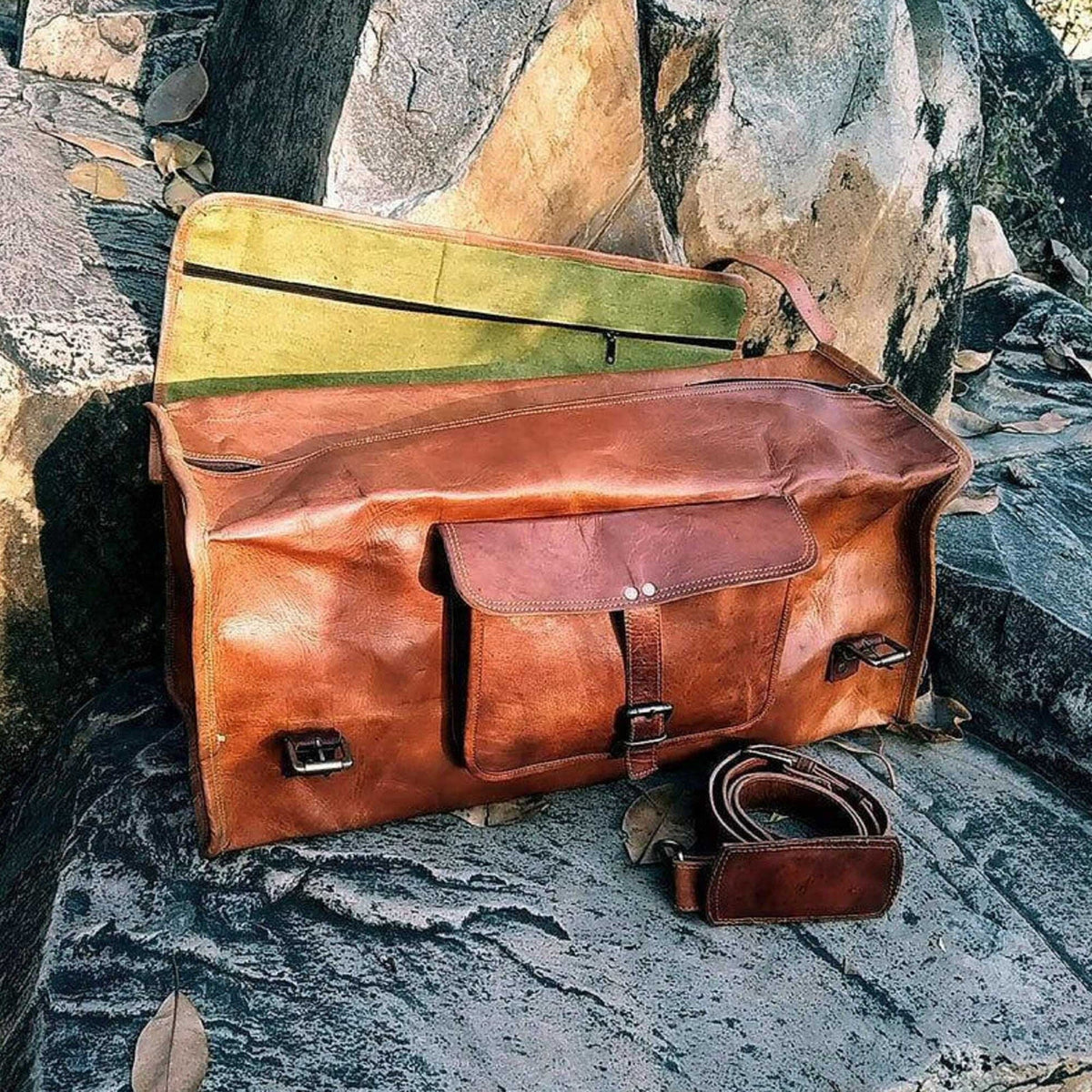 The Flapster Duffel