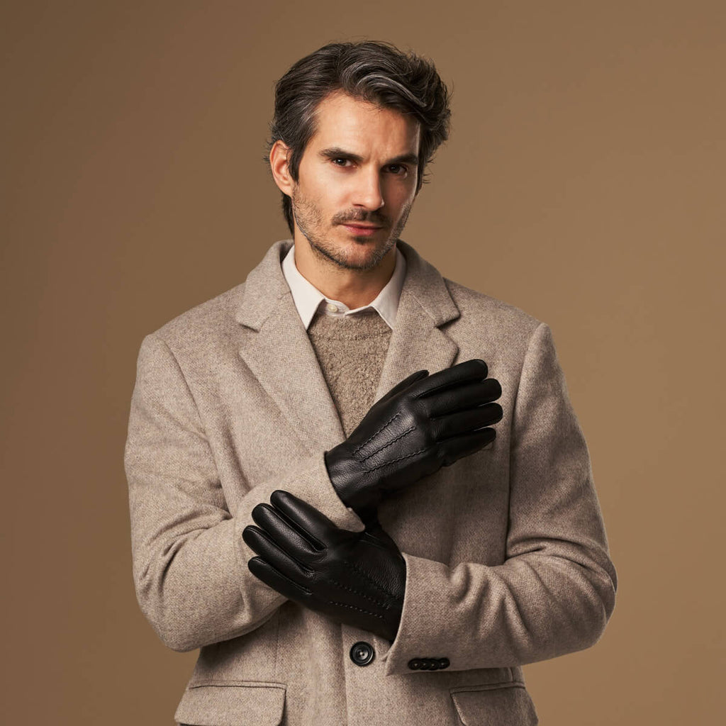 Benjamin (black) – Thick goatskin leather gloves with warm lambswool lining & touchscreen feature
