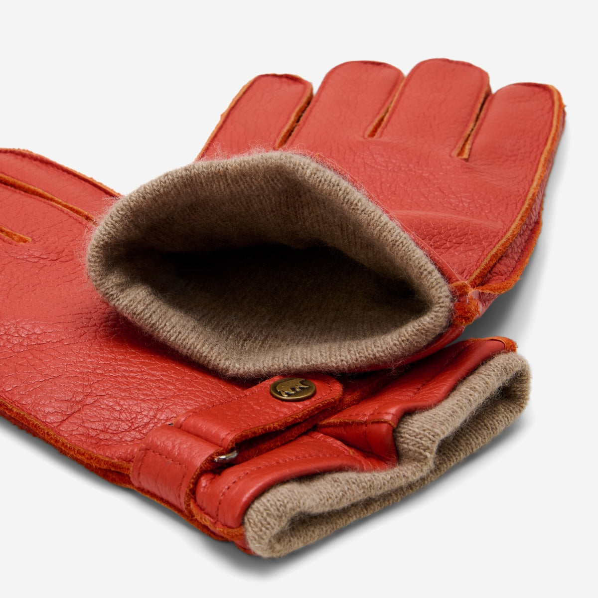 Emilio (orange) – Luxurious Italian deerskin gloves with cashmere lining and adjustable snap button