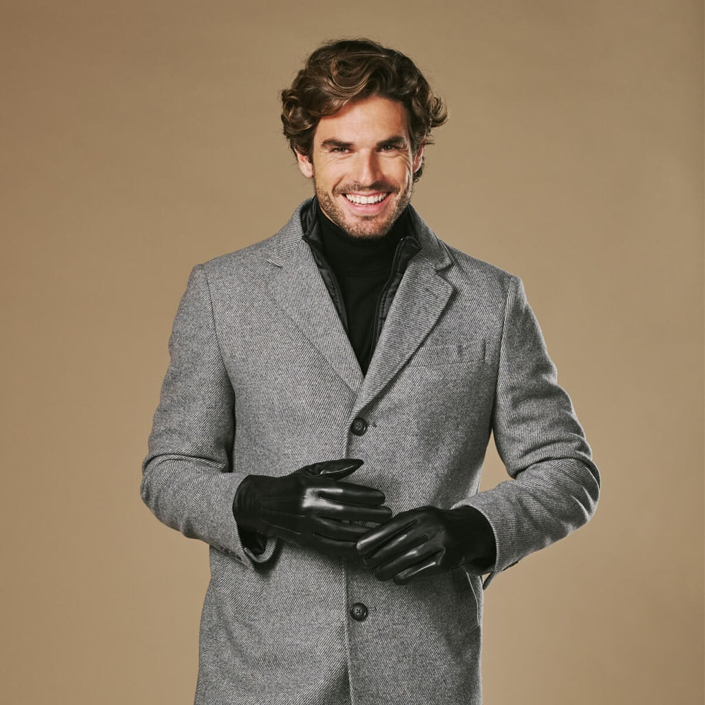 Ezra (black) - Lambskin leather gloves with warm rabbit fur lining and touchscreen feature