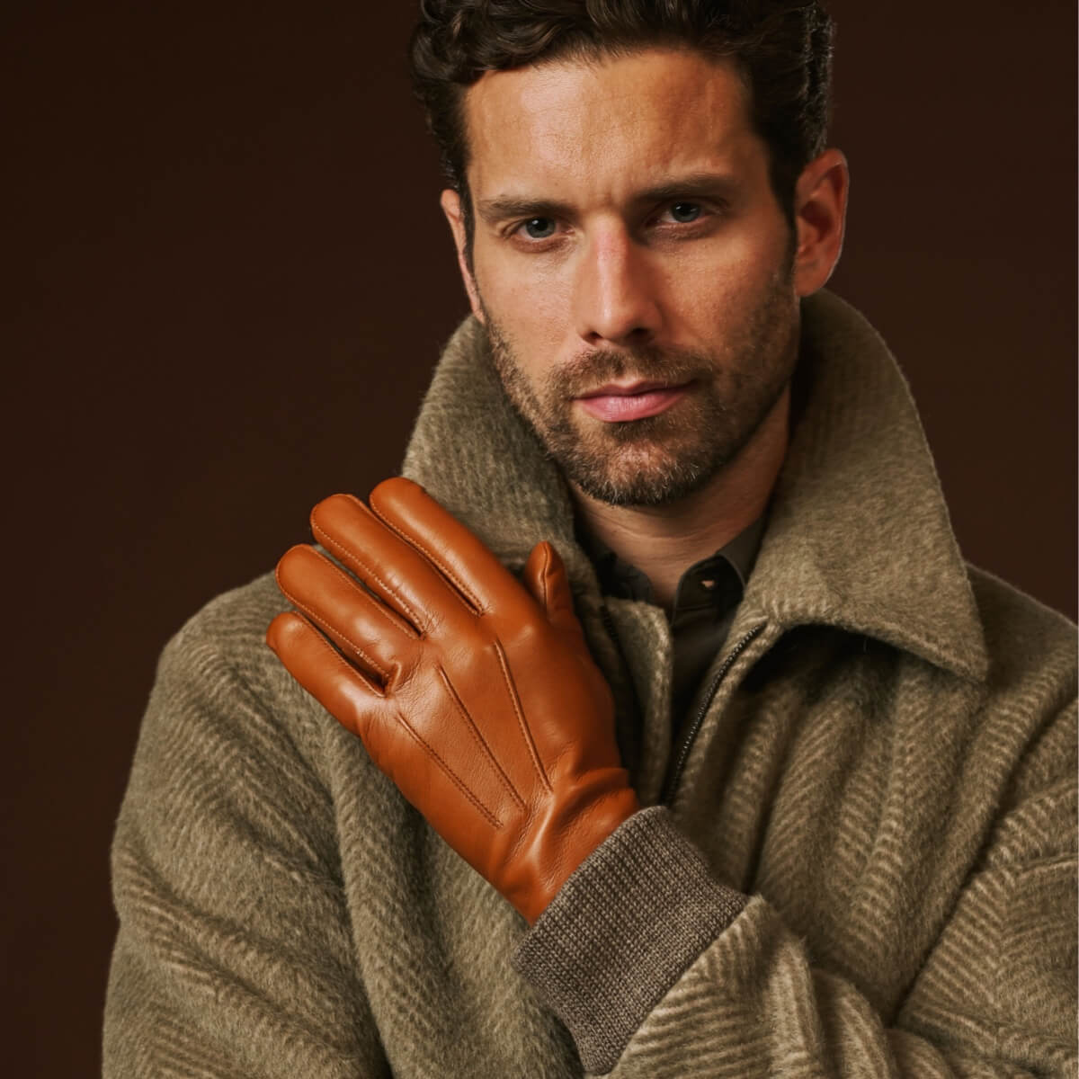Giovanni (cognac) - Classic Italian lambskin leather gloves with cashmere lining