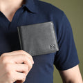 Black Minimal Contrast Wallet