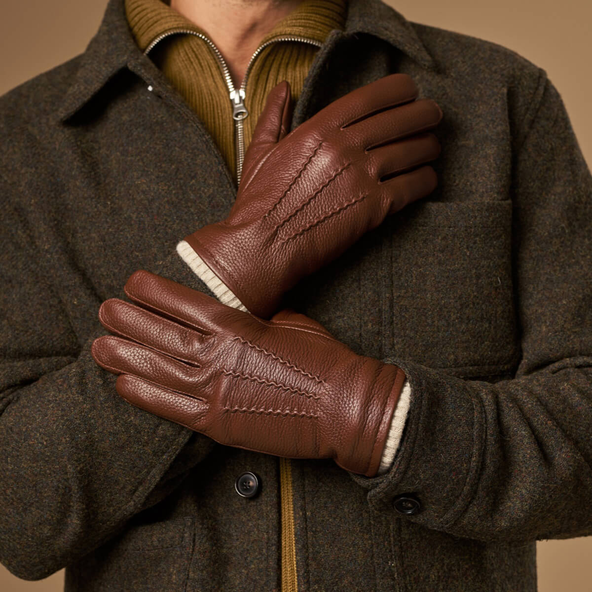 Noah (brown) – Luxurious deerskin leather gloves with warm wool lining